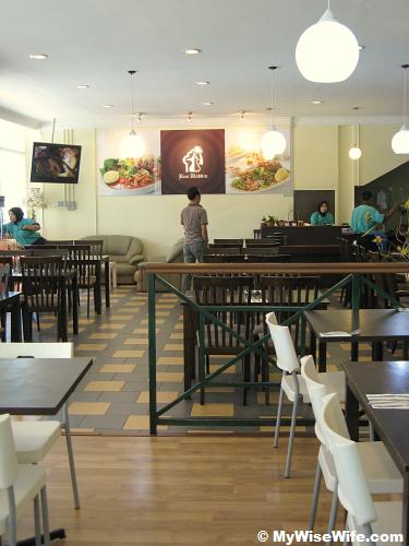 Interior of Ruz Aladdin Interior of Ruz Aladdin - Johor Briyani Gam