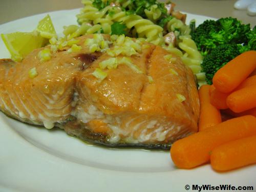 Baked Salmon served with grated lemon rind Baked Salmon served with grated lemon rind