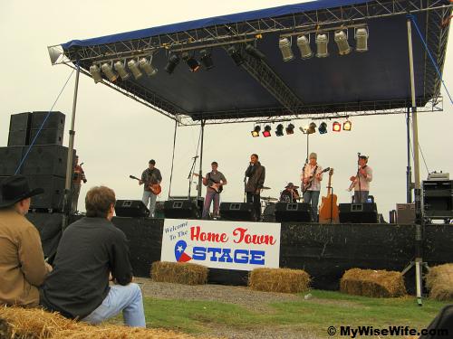 Home Town Stage - live music Home Town Stage - live music