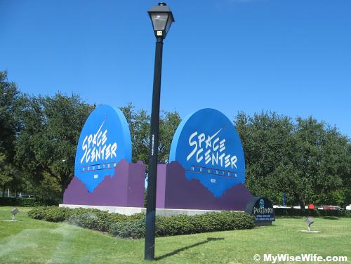 Welcome to Space Center Houston! Welcome to Space Center Houston!
