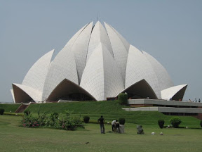 Beautiful Temple (Lotus Temple, Delhi)