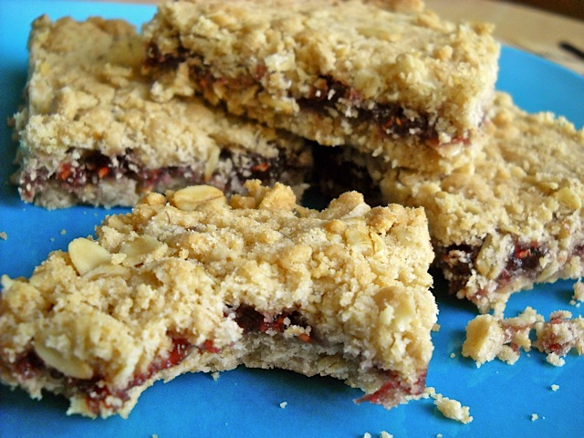 Rasberry Oat Bars