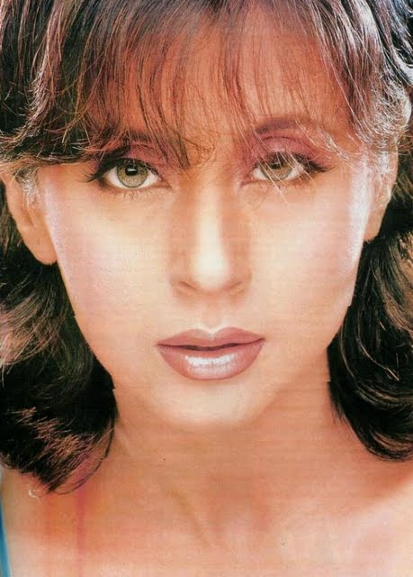 Bollywood glamour actress urmila stills