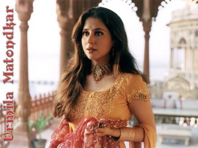 Bollywood glamour actress urmila stills