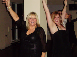 Kirsteen and Kerrie and guess who in the background oh yes its Angus!