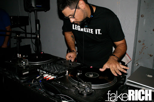 Legalize DJing?