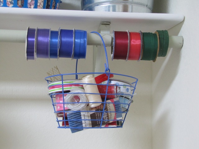 [purple wire basket and ribbon[3].jpg]