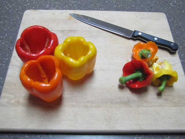 [03-empty peppers[4].jpg]
