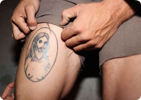 a96748_a487_female-jesus-tattoo