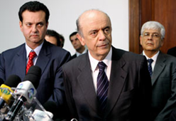 Governador José Serra  e prefeito Gilberto Kassab anunciam mudanças no Expresso Tiradentes