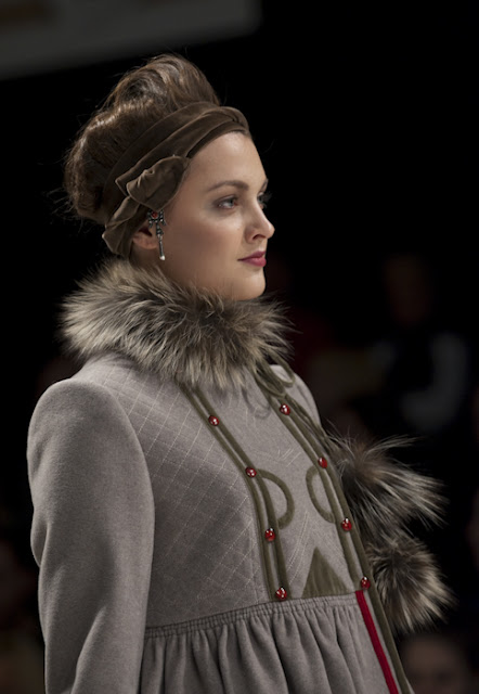 Lyudmila Sivceva-Klymuk, UFW, fall/winter 2010-11 Photographer Serge Chernikov