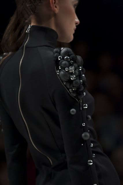 Larisa LOBANOVA, UFW, fall/winter 2010-11 Photographer Serge Chernikov
