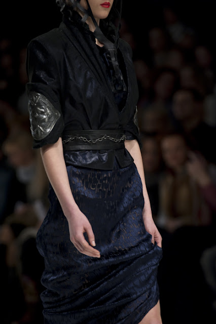 Daria Galushka, UFW, fall/winter 2010-11 Photographer Serge Chernikov