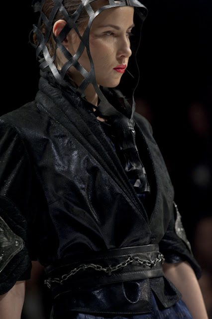 Daria Galushka, UFW, fall/winter 2010-11 Photographer Serge Chernikov
