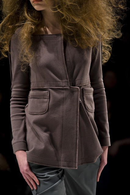 Elena BURENINA, UFW, fall/winter 2010-11 Photographer Serge Chernikov