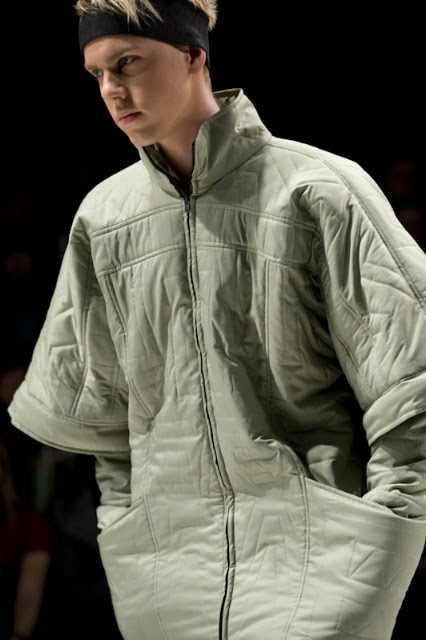 Eduard NASYROV for TM «STOLICHNY», UFW, fall/winter 2010-11 Photographer Serge Chernikov