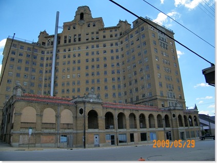Sad this building is in such disrepair and unused, Mineral Wells, TX