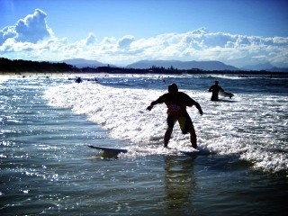 OZ - Byron Bay surfing 128.jpg