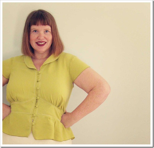 The wheatgrass blouse. With topstitching. Another Simplicity 2601.