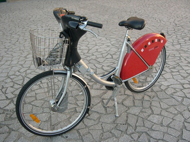 [Vélo'v[2].jpg]