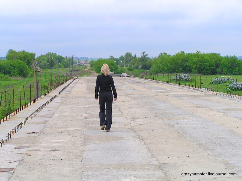 Страна дефективных мостов