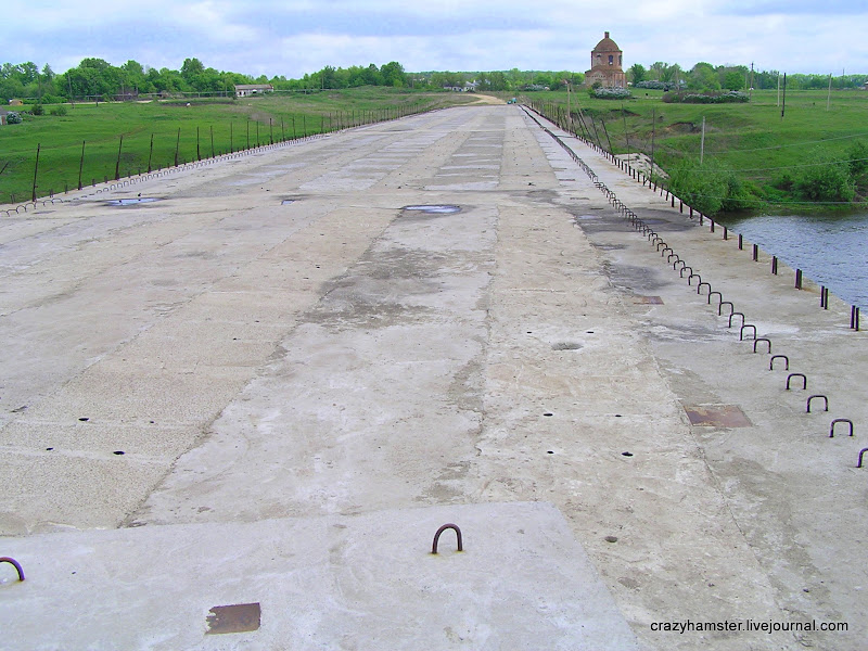 Страна дефективных мостов