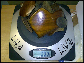TOZ-35: Gewicht des Originalgriffs ist ca. 300g.
