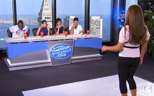 Hot MA Waitress Lisa Olivero With Nice Body Auditions American Idol 1-12-10 [HD VIDEO & PICS]