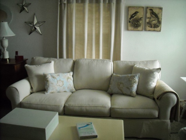 [new sofa and redecorating 002[3].jpg]