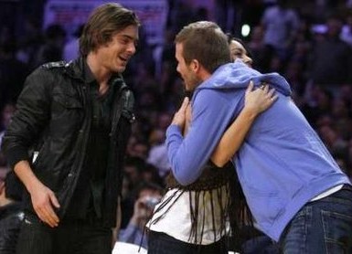 Zac Efron Cumple Sueño de Vanessa Hudgens