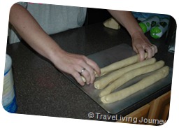 Creating the Challah strands