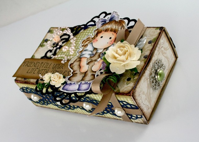 Claudia_Rosa_Box2 Claudia_Rosa_Box2