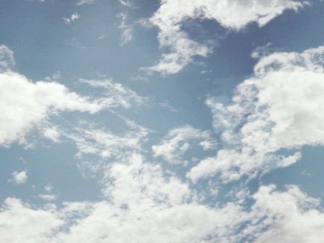 [cloud_422.jpg]