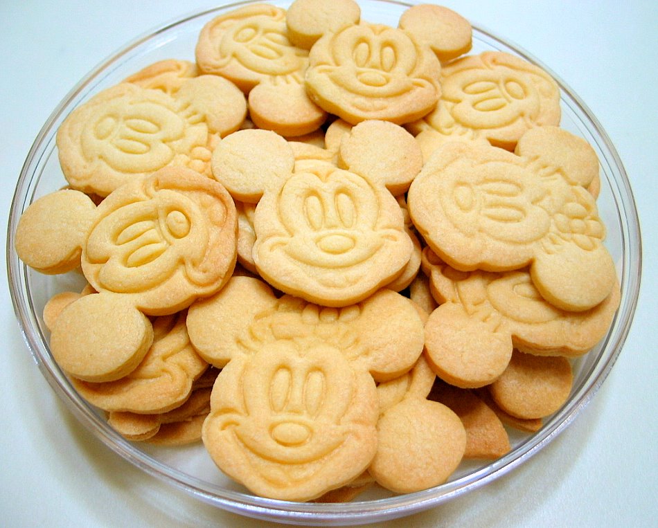 mickey%20cookies.jpg