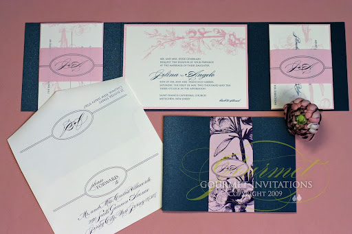 Jolina's gatefold invitations in navy and light pink are one of the most
