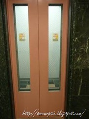 4F電梯