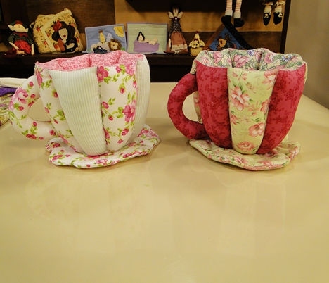  Moldes de Xícara de Tecido feitas em patchwork
