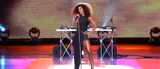 Kelly Rowland harasses the audience with 'When love takes over' at the World music awards | Live performance