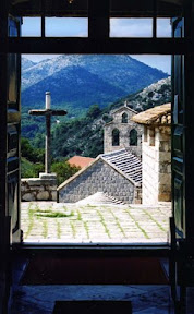 pogled iz crkve.jpg