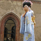 sculpture of a woman in a kimono