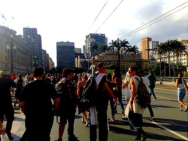 [021120094215.jpg]