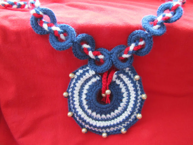 Colier crosetat handmade, model deosebit, original