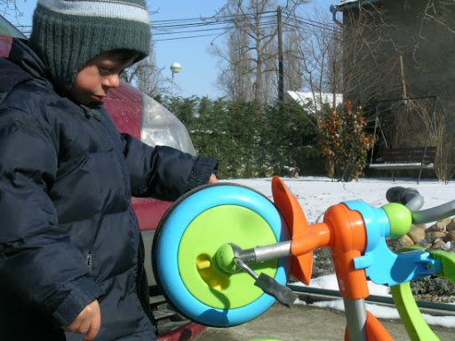 http://lh6.ggpht.com/_QOcfkF2Z8iw/S5Sk6LJFxnI/AAAAAAAAAN4/8mKc5WUFUGs/DSCN8655.jpg