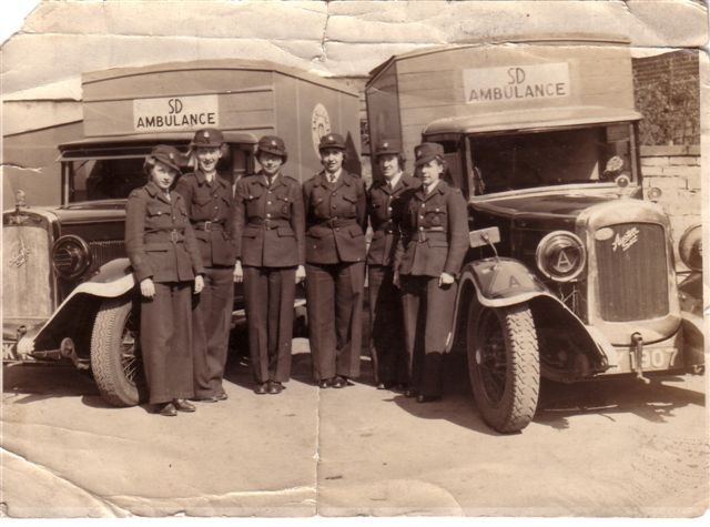[Cilvil Defence Ambulance 3[5].jpg]