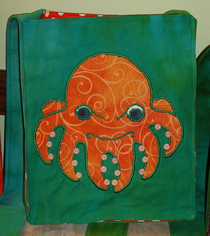 [octopus purse two[3].jpg]