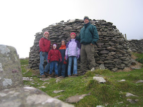 25 Nov 2005 - Bee hive huts
Dingle Penninsula, Ireland