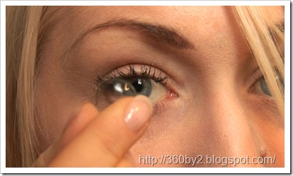 how-to-remove-contact-lenses