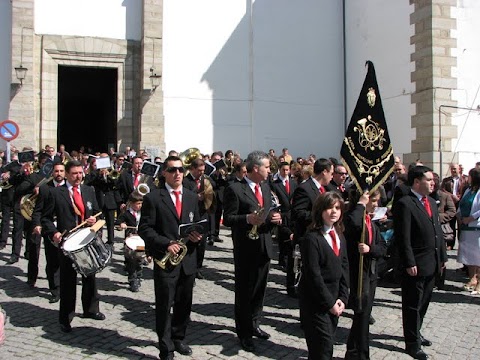 Varias fotos en el desfile procesional del Domingo de Resurrección