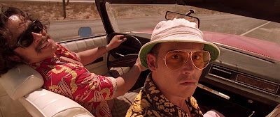 Del Toro e Depp em Medo e Delirio