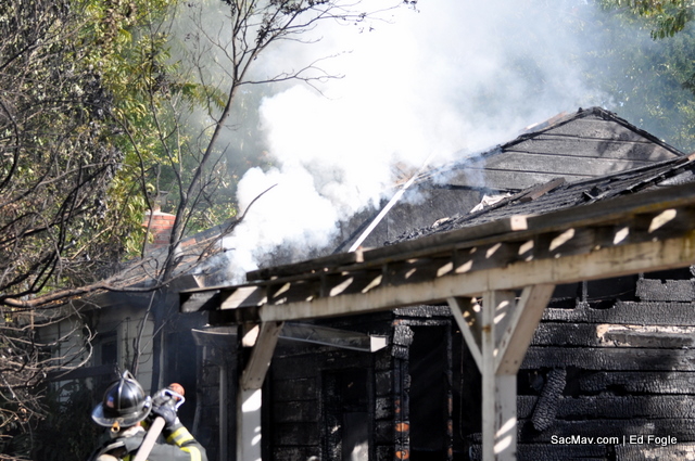 News_101015_2AlarmDoubleResidentialStructureFire_Mav-24.JPG